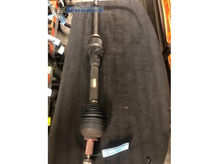 Front drive shaft, right from a Renault Laguna II Grandtour (KG) 2.2 dCi 150 16V 2003