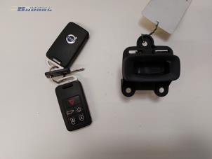 Used Ignition lock + key Volvo V60 I (FW/GW) 2.0 D4 16V Price € 40,00 Margin scheme offered by Autobedrijf Brooks