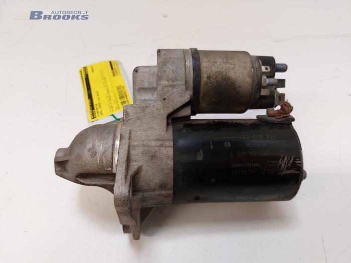 Begagnade Startmotor Opel Corsa D 1.4 16V Twinport Pris € 15,00 Marginaltabell erbjuds av Autobedrijf Brooks