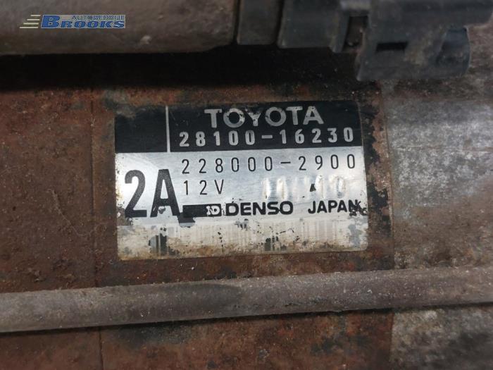 Rozrusznik z Toyota Celica (T20) 1.8i 16V 1995