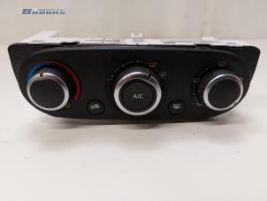 Used Heater control panel Renault Clio IV (5R) 0.9 Energy TCE 90 12V Price € 25,00 Margin scheme offered by Autobedrijf Brooks