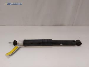 Used Rear shock absorber, left Renault Clio IV (5R) 0.9 Energy TCE 90 12V Price € 15,00 Margin scheme offered by Autobedrijf Brooks