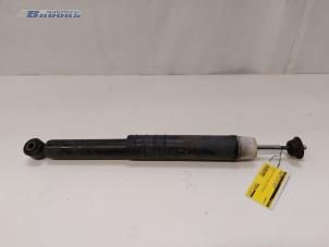 Used Rear shock absorber, right Renault Clio IV (5R) 0.9 Energy TCE 90 12V Price € 15,00 Margin scheme offered by Autobedrijf Brooks