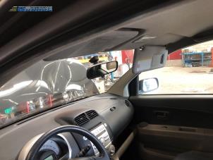 Używane Oswietlenie wewnetrzne przód Daihatsu Sirion 2 (M3) 1.3 16V DVVT Cena € 15,00 Procedura marży oferowane przez Autobedrijf Brooks
