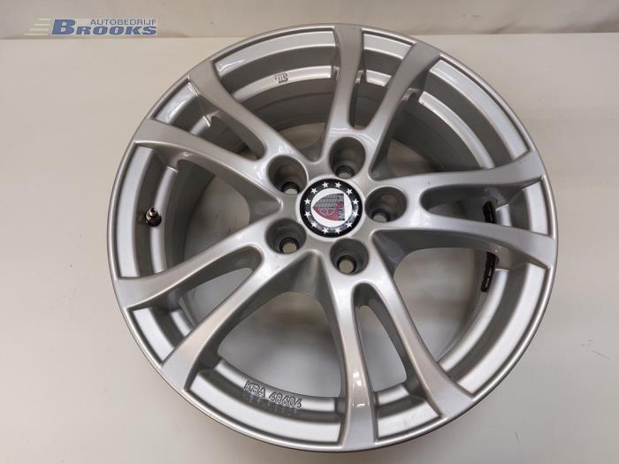 Używane Obrecz Ford Focus 3 Wagon 1.0 Ti-VCT EcoBoost 12V 125 Cena € 50,00 Procedura marży oferowane przez Autobedrijf Brooks