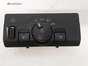 Usados Interruptor de luz Landrover Freelander II 2.2 td4 16V Precio € 30,00 Norma de margen ofrecido por Autobedrijf Brooks