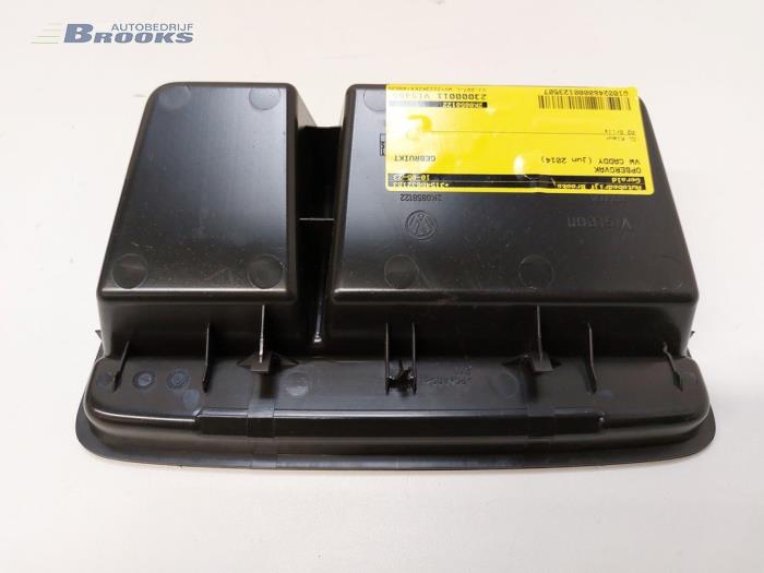 Storage compartment from a Volkswagen Caddy III (2KA,2KH,2CA,2CH) 2.0 TDI 16V 2014