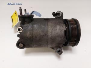 Used Air conditioning pump Volvo V70 (BW) 2.0 T5 16V Price € 125,00 Margin scheme offered by Autobedrijf Brooks