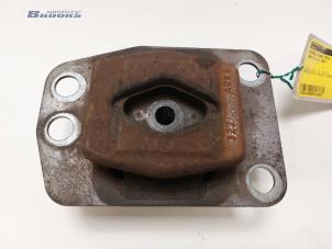 Used Gearbox mount Saab 9-5 Estate (YS3E) 1.9 TiD 16V Price € 15,00 Margin scheme offered by Autobedrijf Brooks
