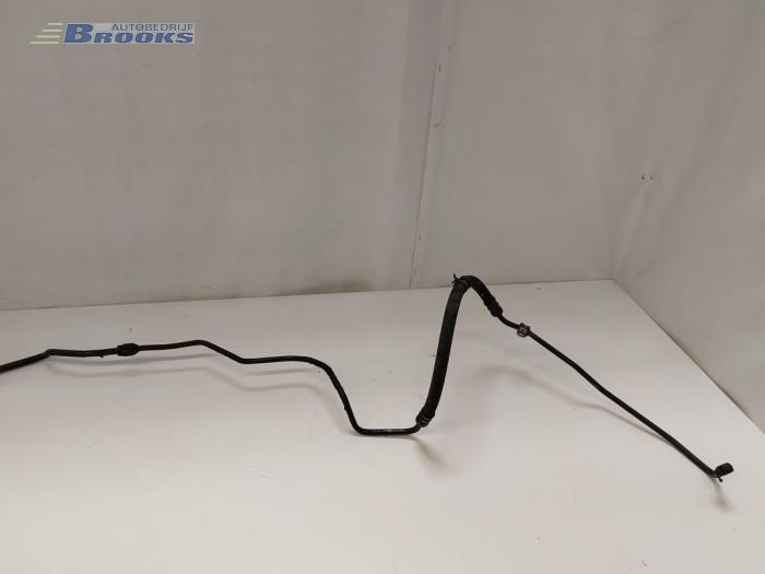 Power steering line from a Saab 9-5 Estate (YS3E) 1.9 TiD 16V 2007