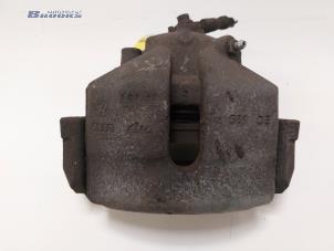 Used Front brake calliper, left Volkswagen Touran (1T1/T2) 1.4 16V TSI 140 Price € 15,00 Margin scheme offered by Autobedrijf Brooks
