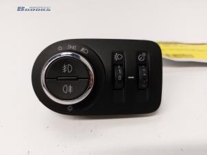 Used Light switch Opel Corsa D 1.4 16V Twinport Price € 10,00 Margin scheme offered by Autobedrijf Brooks