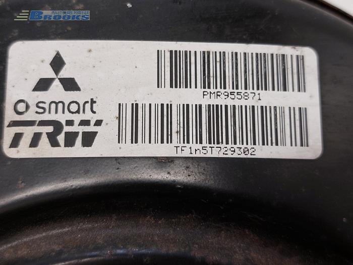 Assistant de freinage d'un Mitsubishi Colt (Z2/Z3) 1.3 16V 2007