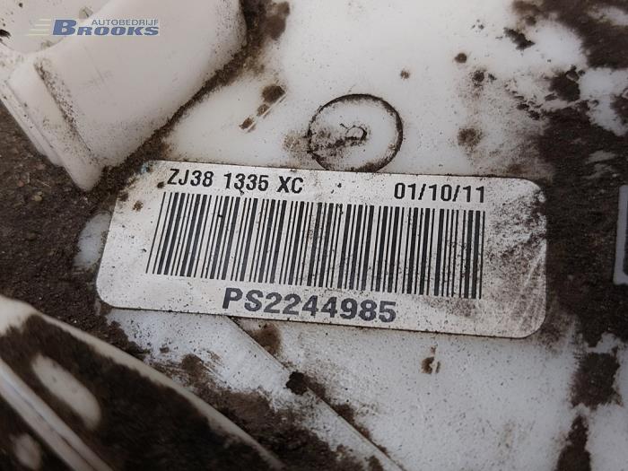 Pompe d'injection d'un Mazda 2 (DE) 1.3 16V MZR 2012