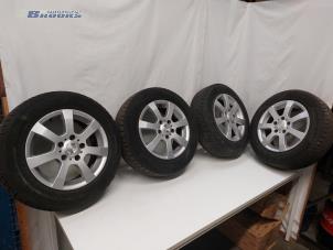 Used Set of sports wheels + winter tyres Hyundai i30 (GDHB5) 1.4 16V Price € 125,00 Margin scheme offered by Autobedrijf Brooks
