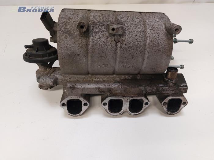 Gebrauchte Ansaugbrugge Volkswagen Caddy III (2KA,2KH,2CA,2CH) 2.0 SDI Preis € 25,00 Margenregelung angeboten von Autobedrijf Brooks