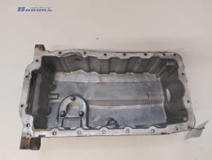 Używane Miska olejowa Volkswagen Caddy III (2KA,2KH,2CA,2CH) 2.0 SDI Cena € 25,00 Procedura marży oferowane przez Autobedrijf Brooks
