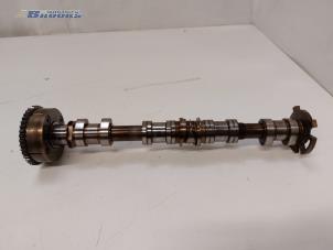 Used Camshaft Mercedes A (177.0) 1.3 A-200 Turbo 16V Price € 100,00 Margin scheme offered by Autobedrijf Brooks
