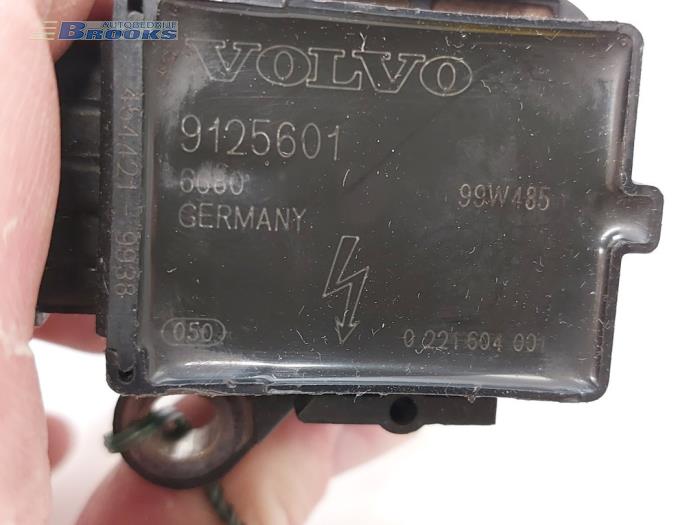 Pasador bobina de un Volvo V70 (GW/LW/LZ) 2.4 20V 140 2000