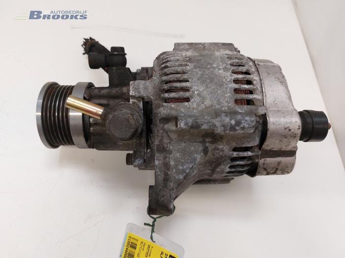 Begagnade Dynamo Alfa Romeo 147 (937) 1.6 Twin Spark 16V Pris € 50,00 Marginaltabell erbjuds av Autobedrijf Brooks