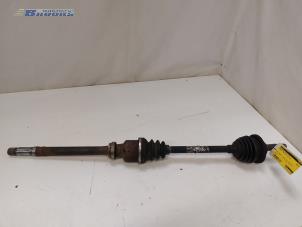 Used Front drive shaft, right Peugeot 206+ (2L/M) 1.4 XS Price € 20,00 Margin scheme offered by Autobedrijf Brooks
