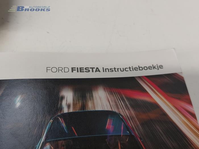 Instrukcja z Ford Fiesta 6 (JA8) 1.0 Ti-VCT 12V 65 2017