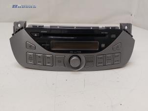 Usagé Radio/Lecteur CD Suzuki Alto (GF) 1.0 12V Prix € 25,00 Règlement à la marge proposé par Autobedrijf Brooks