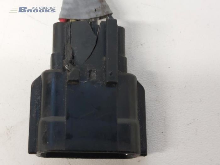 Lambda probe from a Opel Vivaro 1.6 CDTi BiTurbo 125 2017