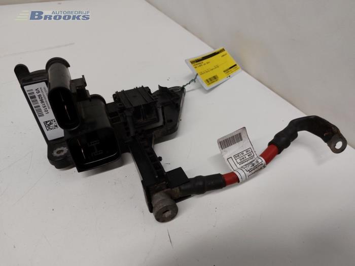 Gebrauchte Stromverteiler BMW 3 serie Touring (F31) 316i 1.6 16V Preis € 20,00 Margenregelung angeboten von Autobedrijf Brooks