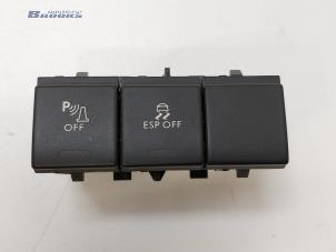 Gebrauchte PDC Schalter Peugeot 3008 I (0U/HU) 1.6 VTI 16V Preis € 15,00 Margenregelung angeboten von Autobedrijf Brooks