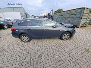 Used Style, middle right Opel Astra J Sports Tourer (PD8/PE8/PF8) 1.6 CDTI 16V Price on request offered by Autobedrijf Brooks