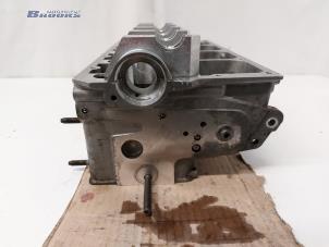 Culasse d'un Volkswagen Caddy III (2KA,2KH,2CA,2CH) 1.9 TDI 2008