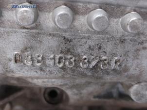 Culasse d'un Volkswagen Caddy III (2KA,2KH,2CA,2CH) 1.9 TDI 2008