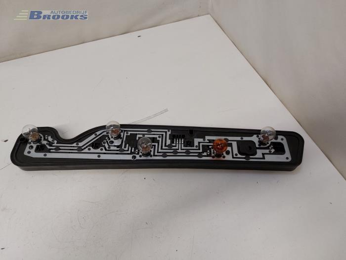 Leiterplatte Rücklicht links van een Mercedes-Benz Sprinter 4t (907.6/910.6) 411 CDI 2.1 D FWD 2020