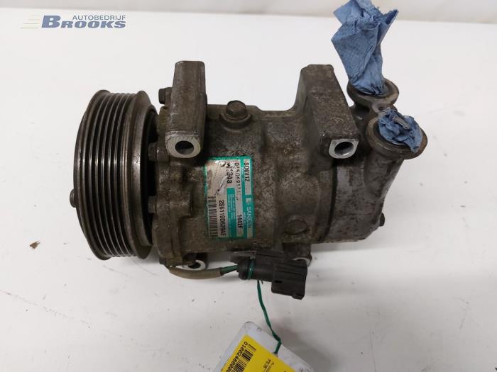 Usagé Pompe clim Ford Fiesta 5 (JD/JH) 1.4 TDCi Prix € 25,00 Règlement à la marge proposé par Autobedrijf Brooks