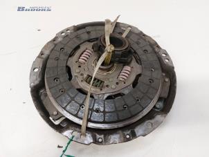 Used Clutch kit (complete) Toyota Avensis (T22) 2.0 TDi Price € 50,00 Margin scheme offered by Autobedrijf Brooks