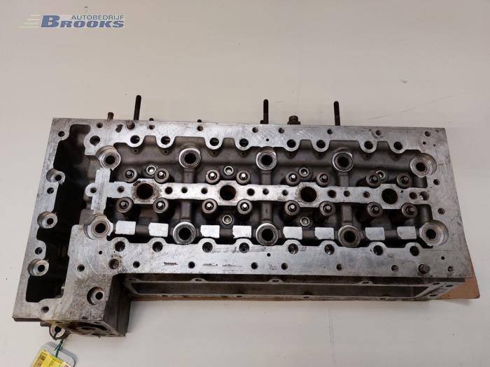 Cylinder head from a Iveco New Daily IV 35C15V, 35C15V/P 2008