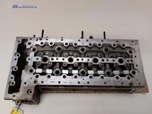 Used Cylinder head Iveco New Daily IV 35C15V, 35C15V/P Price € 700,00 Margin scheme offered by Autobedrijf Brooks