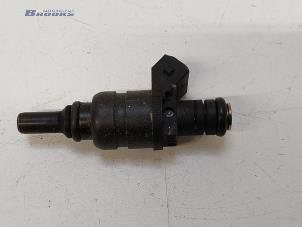 Used Injector (petrol injection) BMW 5 serie (E39) 528i 24V Price € 20,00 Margin scheme offered by Autobedrijf Brooks