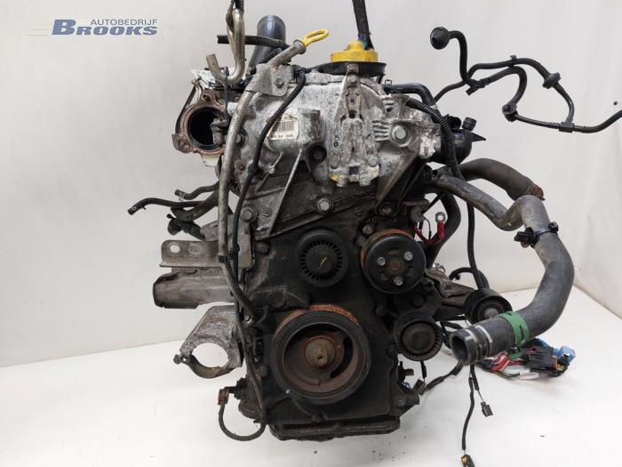 Motor van een Renault Clio IV (5R) 0.9 Energy TCE 90 12V 2013