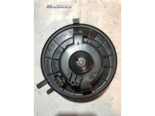 Used Heating and ventilation fan motor Volkswagen Caddy IV 2.0 TDI 102 Price € 30,00 Margin scheme offered by Autobedrijf Brooks