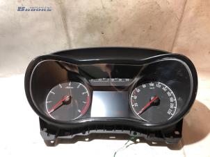 Used Odometer KM Opel Corsa E 1.0 SIDI Turbo 12V Price € 90,00 Margin scheme offered by Autobedrijf Brooks