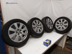 Usagé Jeu de jantes sport + pneus Toyota Avensis Wagon (T25/B1E) 1.8 16V VVT-i Prix € 200,00 Règlement à la marge proposé par Autobedrijf Brooks