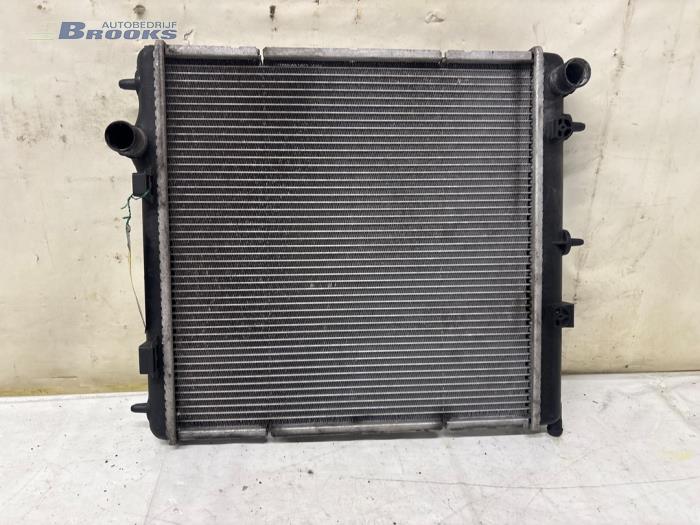 Usagé Radiateur Peugeot 208 I (CA/CC/CK/CL) 1.2 Vti 12V PureTech 82 Prix € 15,00 Règlement à la marge proposé par Autobedrijf Brooks