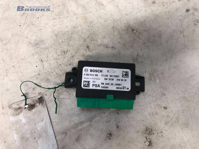 Begagnade PDC-modul Peugeot 208 I (CA/CC/CK/CL) 1.2 Vti 12V PureTech 82 Pris € 15,00 Marginaltabell erbjuds av Autobedrijf Brooks