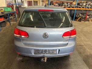 Usados Manija del portón trasero Volkswagen Golf VI (5K1) 1.6 TDI 16V Precio € 50,00 Norma de margen ofrecido por Autobedrijf Brooks