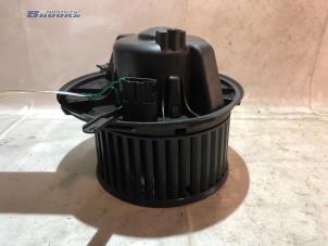 Used Heating and ventilation fan motor Volkswagen Caddy III (2KA,2KH,2CA,2CH) 1.9 TDI Price € 15,00 Margin scheme offered by Autobedrijf Brooks