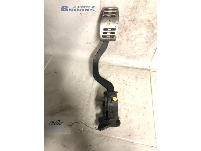 Begagnade Gaspedalsensor Fiat Bravo (198A) 1.4 MultiAir 16V Pris € 25,00 Marginaltabell erbjuds av Autobedrijf Brooks