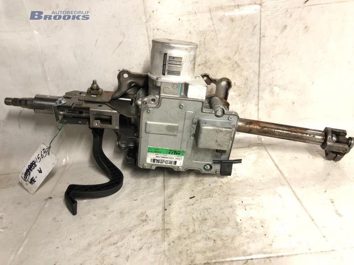 Electric power steering unit from a Fiat Bravo (198A) 1.4 MultiAir 16V 2011