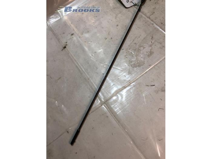 Antenna from a Ford Fiesta 6 (JA8) 1.0 Ti-VCT 12V 65 2017
